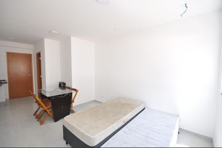 Apartamento para alugar com 28m², 1 quarto e sem vagaSala/Quarto