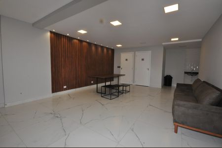 Apartamento para alugar com 28m², 1 quarto e sem vagaÁrea comum - Salão de festas