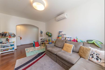 Apartamento à venda com 214m², 4 quartos e 3 vagasSala de TV