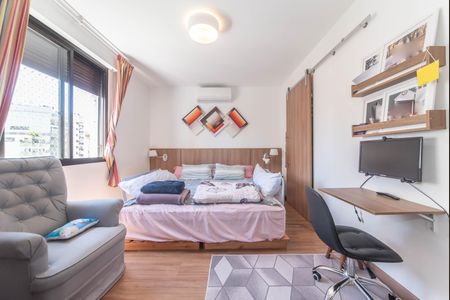 Apartamento à venda com 214m², 4 quartos e 3 vagasSuíte 2