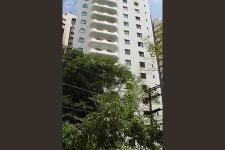 Apartamento à venda com 214m², 4 quartos e 3 vagasFachada