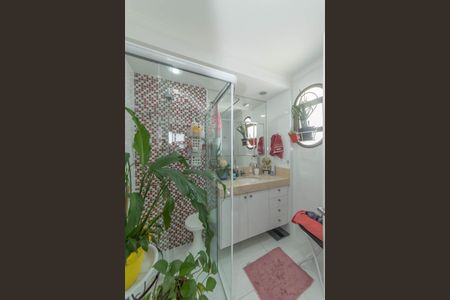 Apartamento à venda com 214m², 4 quartos e 3 vagasBanheiro da Suíte 1