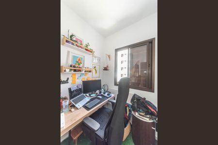 Apartamento à venda com 214m², 4 quartos e 3 vagasÁrea de Serviço - Quarto de Serviço