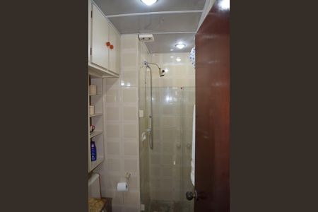 Apartamento para alugar com 103m², 3 quartos e 2 vagas Apartamento para alugar com 103m², 3 quartos e 2 vagasBanheiro 1