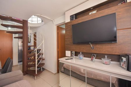 Apartamento à venda com 81m², 2 quartos e 1 vagaSala