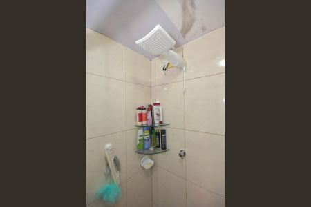 Apartamento à venda com 81m², 2 quartos e 1 vagaChuveiro do Banheiro