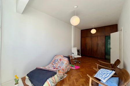 Apartamento à venda com 228m², 3 quartos e 1 vagaSuíte