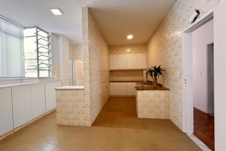 Apartamento à venda com 228m², 3 quartos e 1 vagaBanheiro social