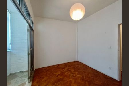 Apartamento à venda com 228m², 4 quartos e 1 vagaCômodo 2
