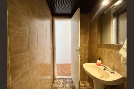 Apartamento à venda com 228m², 3 quartos e 1 vagaBanheiro social