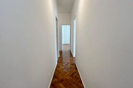 Apartamento à venda com 228m², 3 quartos e 1 vagaCorredor