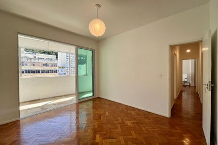 Apartamento à venda com 228m², 3 quartos e 1 vagaQuarto