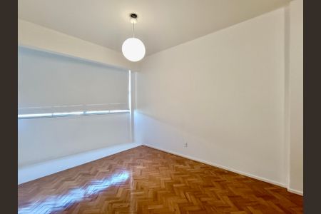 Apartamento à venda com 228m², 4 quartos e 1 vagaSuíte