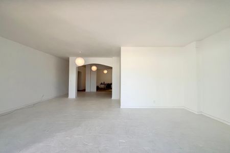 Apartamento à venda com 228m², 3 quartos e 1 vagaSala