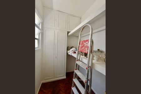 Apartamento à venda com 228m², 4 quartos e 1 vagaQuarto serviço