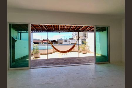 Apartamento à venda com 228m², 4 quartos e 1 vagaSala