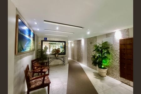 Apartamento à venda com 228m², 4 quartos e 1 vagaPortaria