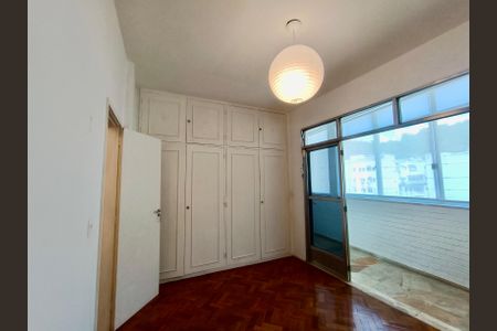 Apartamento à venda com 228m², 4 quartos e 1 vagaCômodo 2
