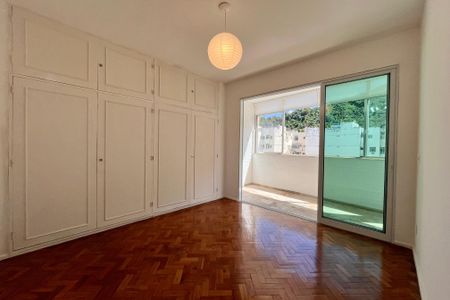 Apartamento à venda com 228m², 3 quartos e 1 vagaQuarto