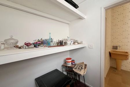 Apartamento à venda com 228m², 3 quartos e 1 vagaQuarto de serviço