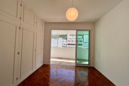 Apartamento à venda com 228m², 3 quartos e 1 vagaQuarto