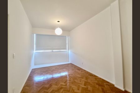 Apartamento à venda com 228m², 4 quartos e 1 vagaSuíte