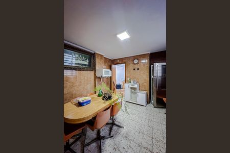 Apartamento à venda com 130m², 3 quartos e sem vagaCozinha