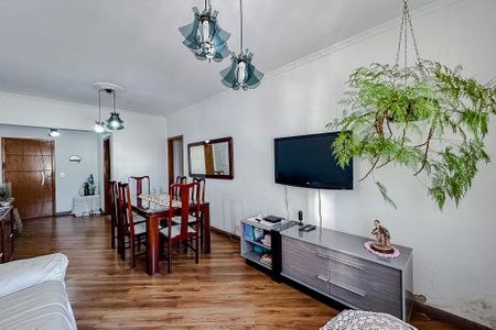 Apartamento à venda com 130m², 3 quartos e sem vagaSala