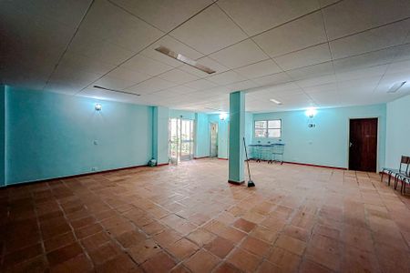 Apartamento à venda com 130m², 3 quartos e sem vagaÁrea comum