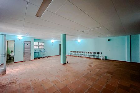 Apartamento à venda com 130m², 3 quartos e sem vagaÁrea comum