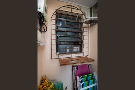 Casa de condomínio à venda com 120m², 3 quartos e 1 vagaÁrea comum