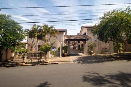 Casa de condomínio à venda com 120m², 3 quartos e 1 vagaFachada