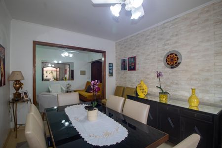 Casa de condomínio à venda com 120m², 3 quartos e 1 vagaSala