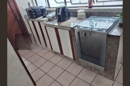 Apartamento à venda com 180m², 3 quartos e 2 vagas