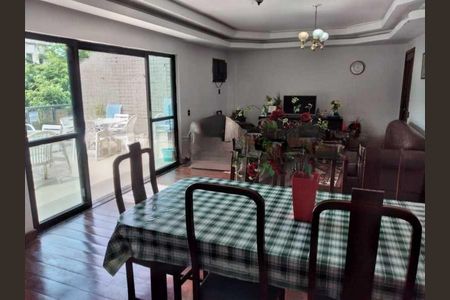 Apartamento à venda com 180m², 3 quartos e 2 vagas