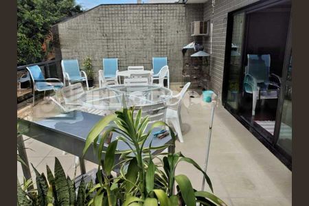 Apartamento à venda com 180m², 3 quartos e 2 vagas