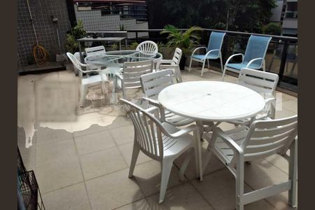 Apartamento à venda com 180m², 3 quartos e 2 vagas