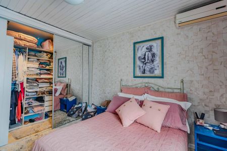 Casa à venda com 300m², 4 quartos e 5 vagasQuarto 1