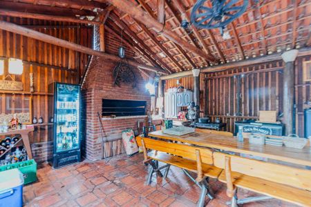 Casa à venda com 300m², 4 quartos e 5 vagasÁrea externa