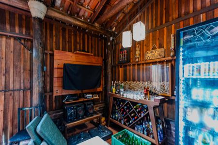 Casa à venda com 300m², 4 quartos e 5 vagasÁrea externa