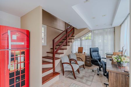 Casa à venda com 300m², 4 quartos e 5 vagasSala 3