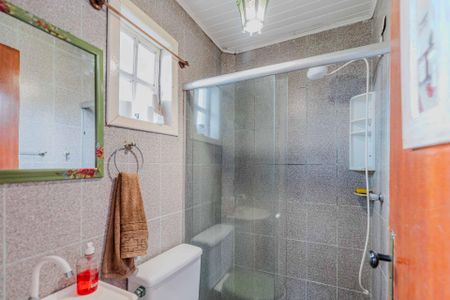 Casa à venda com 300m², 4 quartos e 5 vagasEdícula/Banheiro