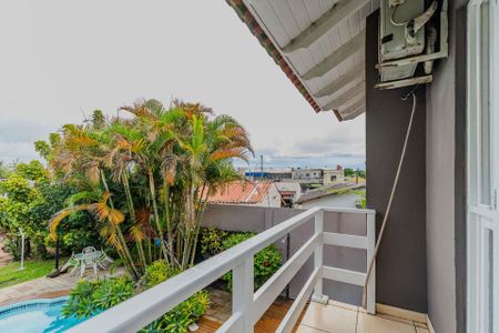 Casa à venda com 300m², 4 quartos e 5 vagasVaranda