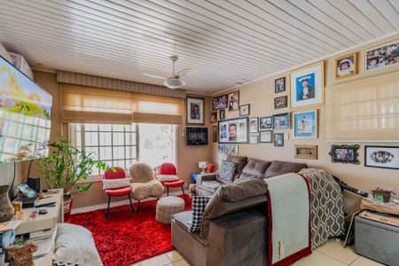 Casa à venda com 300m², 4 quartos e 5 vagasCozinha