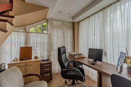 Casa à venda com 300m², 4 quartos e 5 vagasSala 3