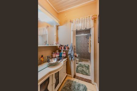 Casa à venda com 300m², 4 quartos e 5 vagasBanheiro