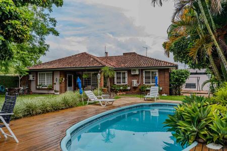 Casa à venda com 300m², 4 quartos e 5 vagasÁrea externa