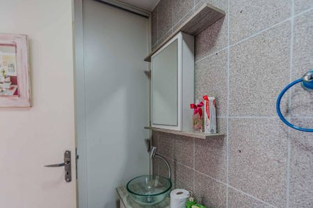 Casa à venda com 300m², 4 quartos e 5 vagasBanheiro 2