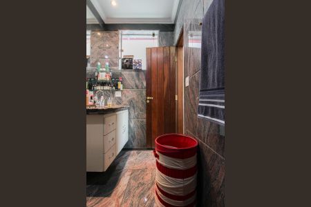 Casa à venda com 365m², 4 quartos e 3 vagas Casa à venda com 365m², 4 quartos e 3 vagasBanheiro da Suíte 3