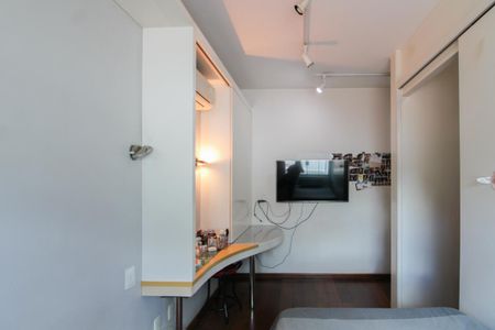 Casa à venda com 365m², 4 quartos e 3 vagas Casa à venda com 365m², 4 quartos e 3 vagasSuíte 2